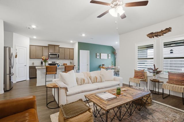 1007 Saddle Club Way, Princeton, TX 75407
