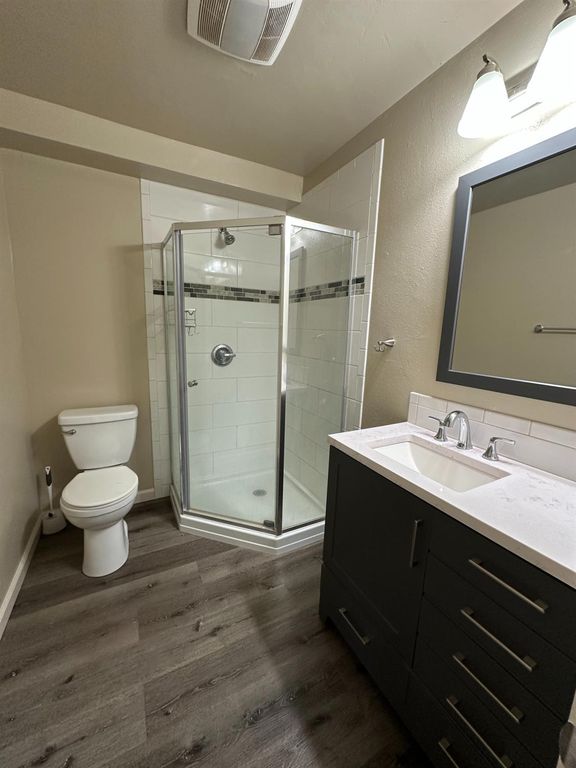 Image 19 of property listing at 8529 S Chestnut Avenue, Fresno, CA 93725