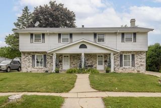 4226 Tumblewood LANE #4238, Greendale, WI 53129