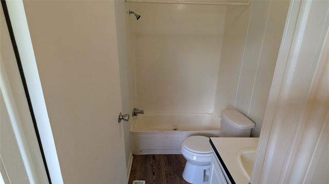 3272 County Road 5018, Cleveland, TX 77327