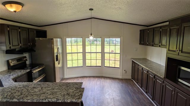 3272 County Road 5018, Cleveland, TX 77327