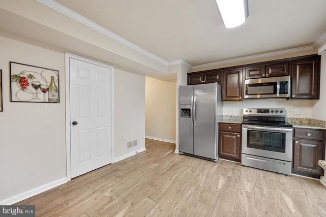 7809 BENNERTON DR, Nottingham, MD 21236