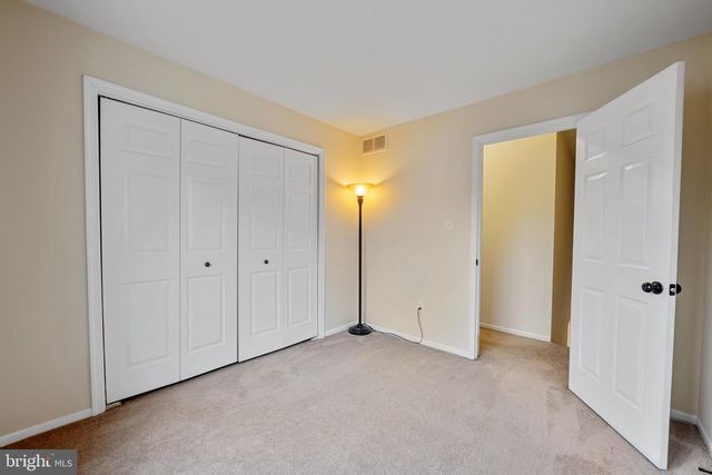 7809 BENNERTON DR, Nottingham, MD 21236