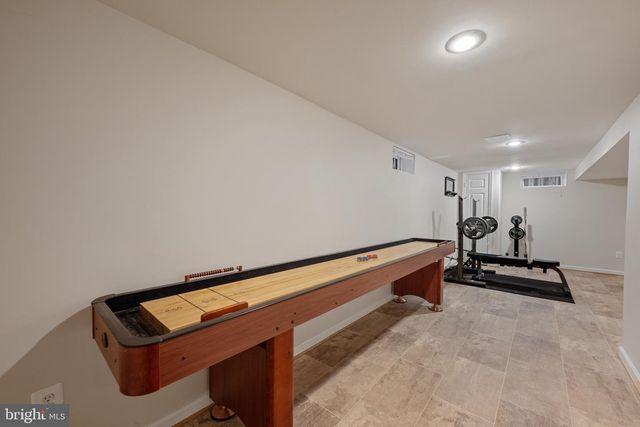 7809 BENNERTON DR, Nottingham, MD 21236