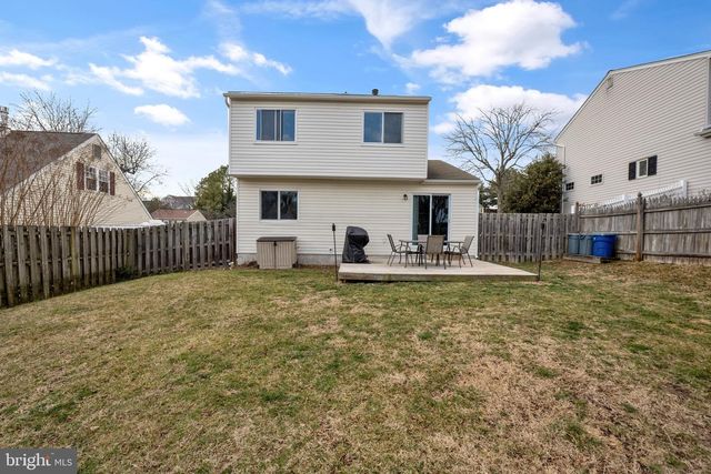 7809 BENNERTON DR, Nottingham, MD 21236