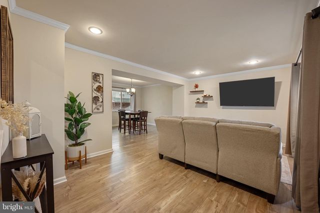 7809 BENNERTON DR, Nottingham, MD 21236