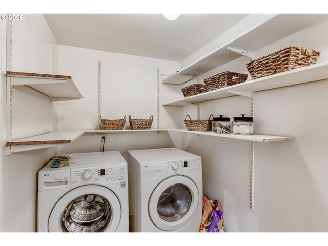 17888 Sw ROBERT Ln, Beaverton, OR 97078