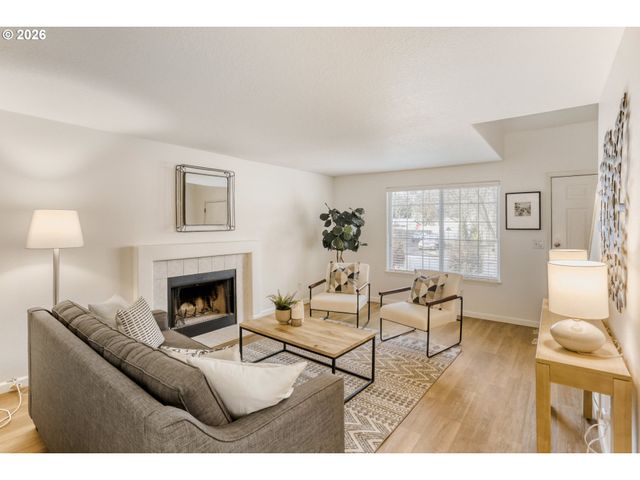 17888 Sw ROBERT Ln, Beaverton, OR 97078