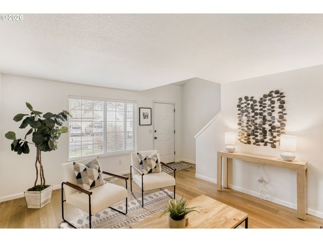 17888 Sw ROBERT Ln, Beaverton, OR 97078