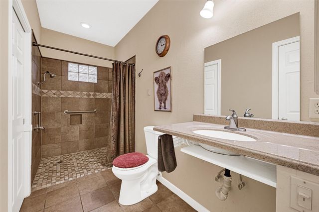 24887 Tennoaks Lane, Hockley, TX 77447