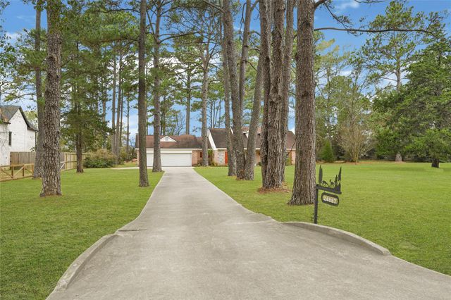 24887 Tennoaks Lane, Hockley, TX 77447