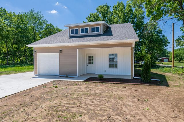 109 Miller Street, Dowagiac City, MI 49047