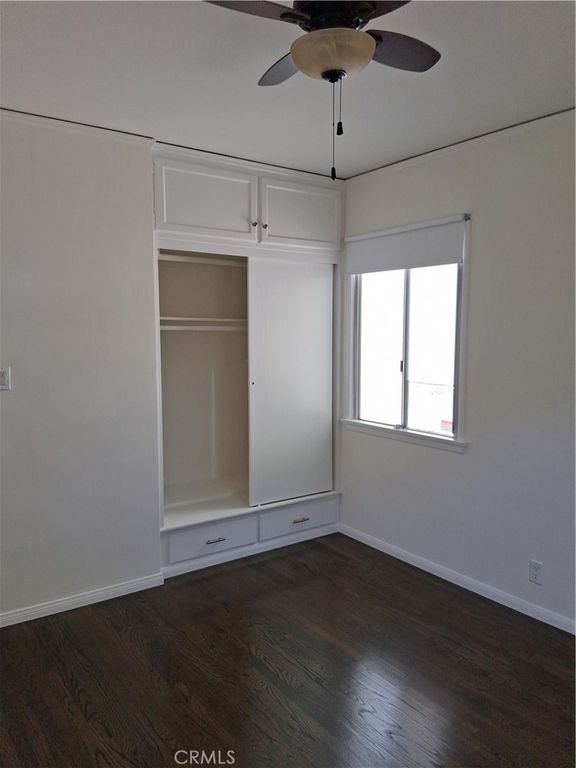 Image 11 of property listing at 131 S Virginia Avenue, Burbank, CA 91506