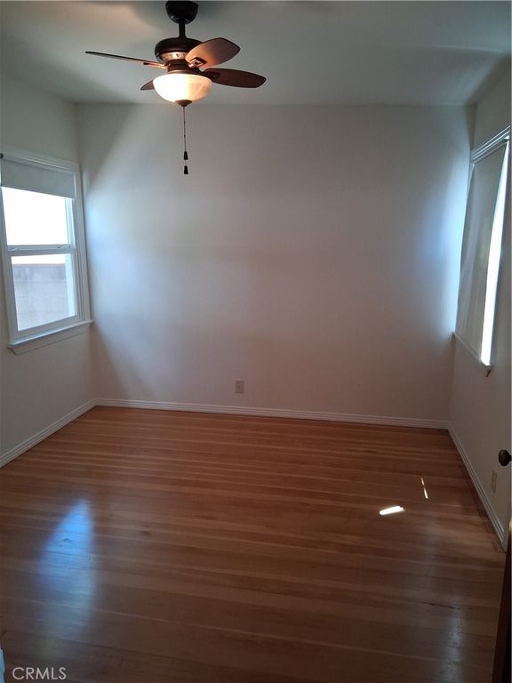 Image 24 of property listing at 131 S Virginia Avenue, Burbank, CA 91506