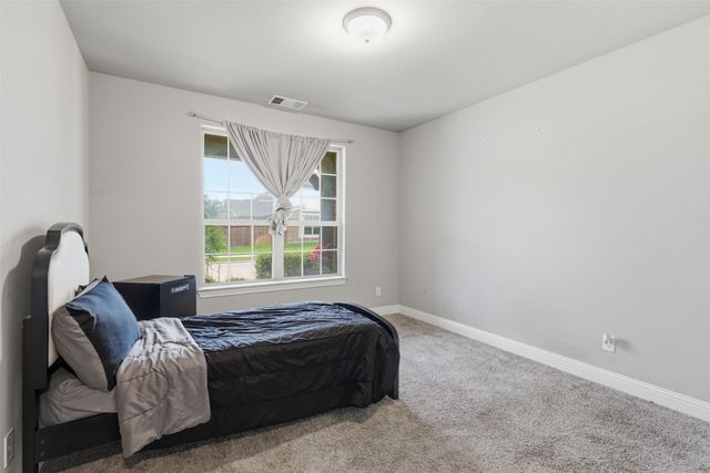 2605 High Bluff Drive, Mansfield, TX 76063