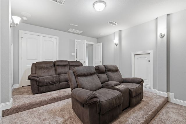 2605 High Bluff Drive, Mansfield, TX 76063