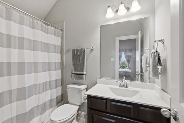 2605 High Bluff Drive, Mansfield, TX 76063