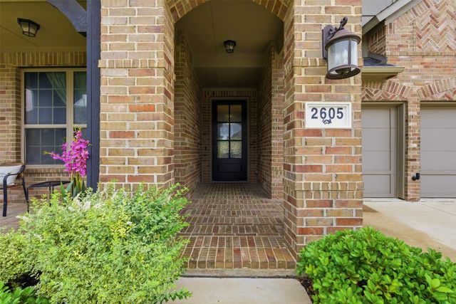 2605 High Bluff Drive, Mansfield, TX 76063