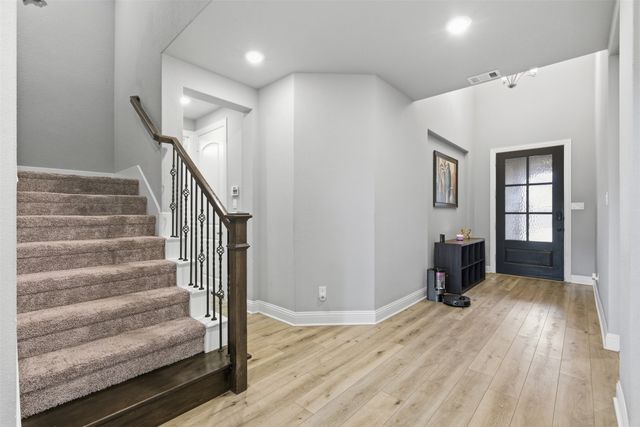 2605 High Bluff Drive, Mansfield, TX 76063