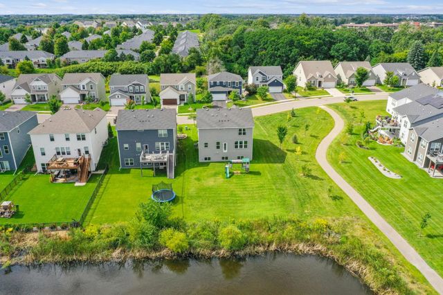 5515 Annapolis Lane N, Plymouth, MN 55446