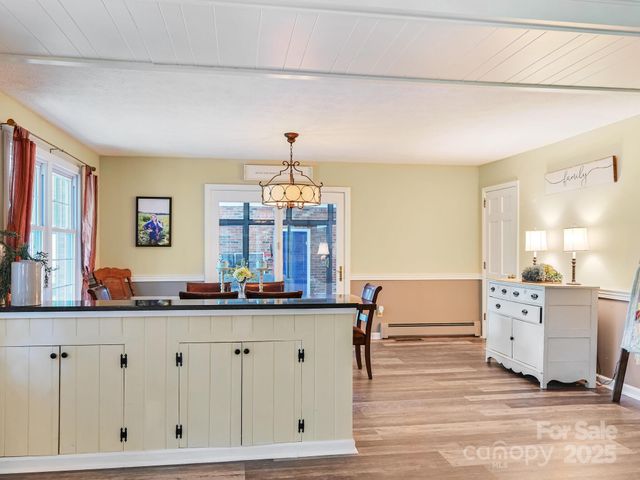 3221 Debbie Drive, Hendersonville, NC 28791