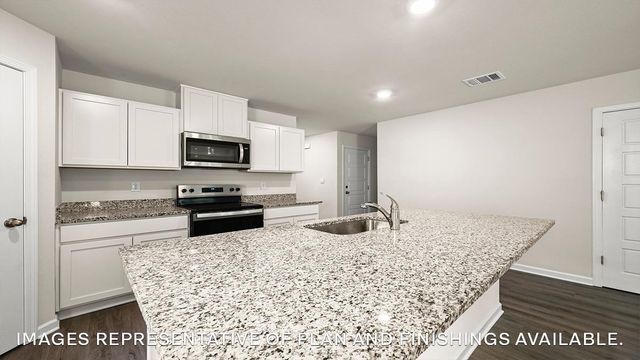 7972 CLOVE PASTURE DR E, Millington, TN 38053