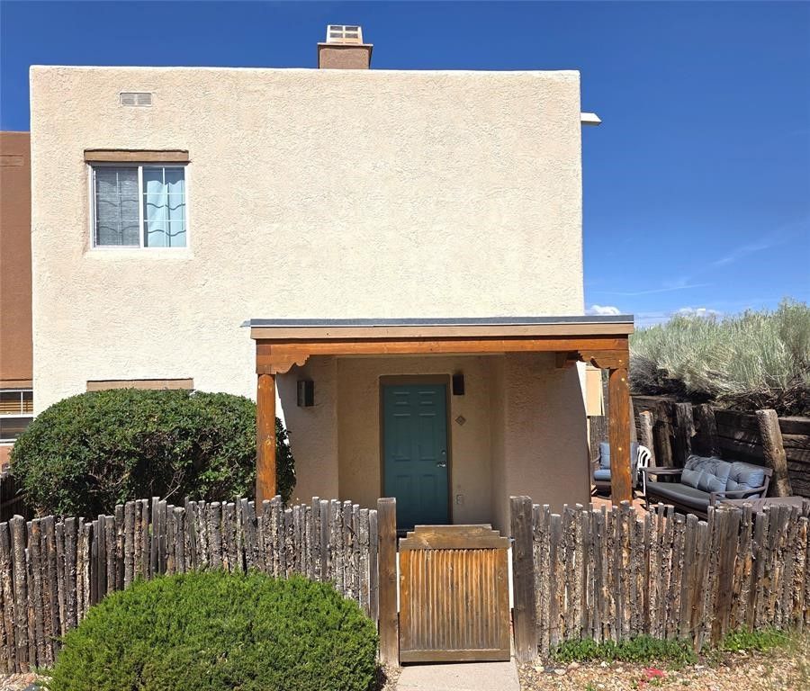 2210 Miguel Chavez 511, Santa Fe, NM 87505