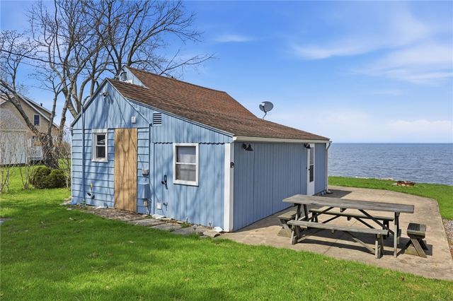 16055 Lomond Shores West, Kendall, NY 14476