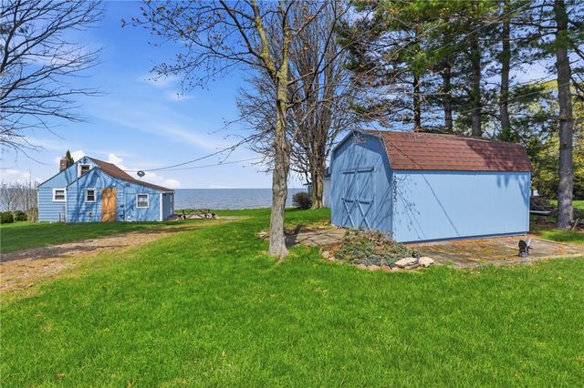 16055 Lomond Shores West, Kendall, NY 14476