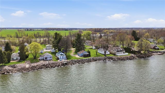 16055 Lomond Shores West, Kendall, NY 14476