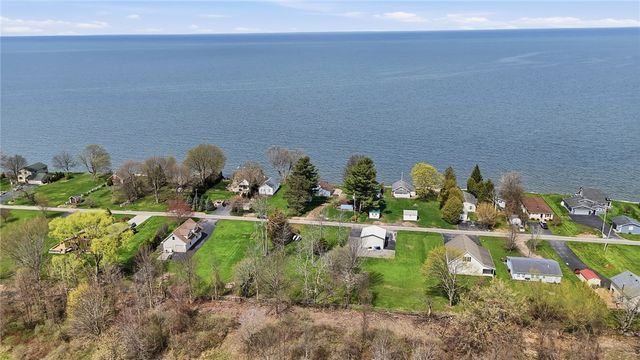 16055 Lomond Shores West, Kendall, NY 14476