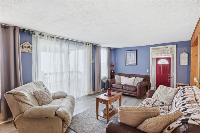 16055 Lomond Shores West, Kendall, NY 14476