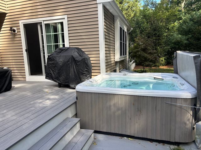 7 Massasoit Ave, Norton, MA 02072