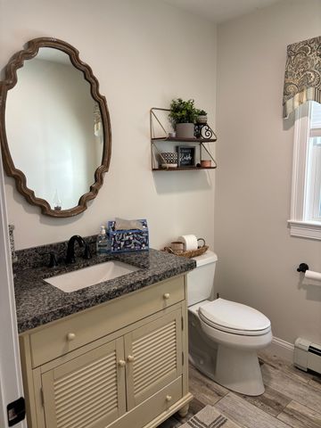 7 Massasoit Ave, Norton, MA 02072