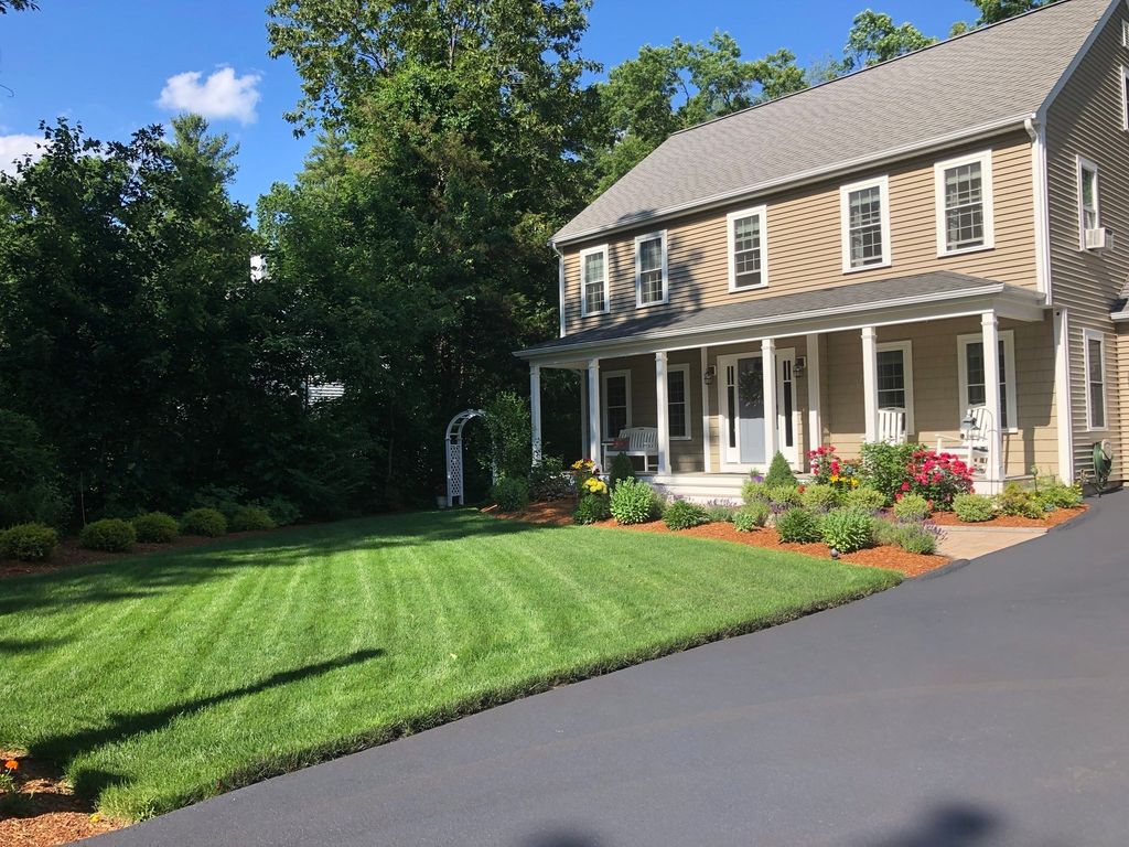 7 Massasoit Ave, Norton, MA 02072