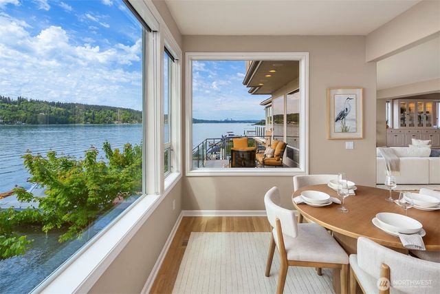 3711 Lake Washington Boulevard N, Renton, WA 98056