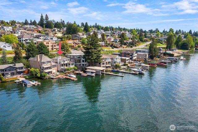 3711 Lake Washington Boulevard N, Renton, WA 98056