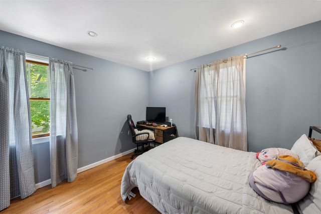 256 FYCKE LANE, Teaneck, NJ 07666