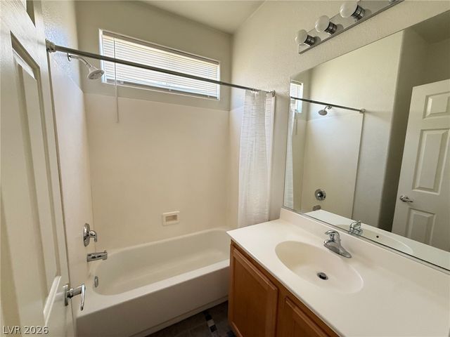 7248 Fountain Village Avenue, Las Vegas, NV 89113