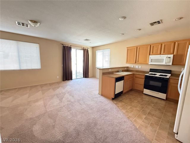 7248 Fountain Village Avenue, Las Vegas, NV 89113