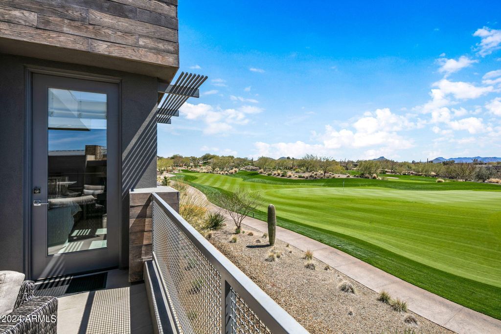 Image 2 of property listing at 37200 N Cave Creek Road 2124, Scottsdale, AZ 85262