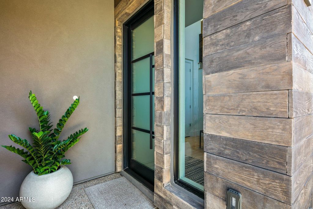 Image 20 of property listing at 37200 N Cave Creek Road 2124, Scottsdale, AZ 85262