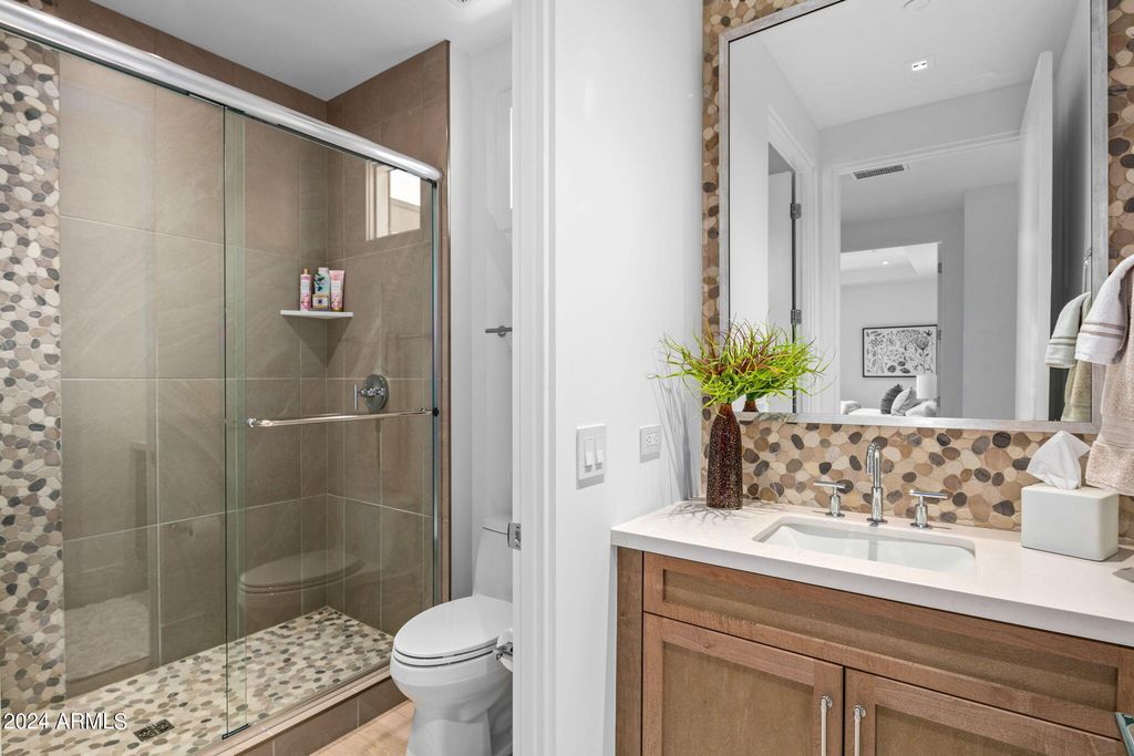 Image 26 of property listing at 37200 N Cave Creek Road 2124, Scottsdale, AZ 85262