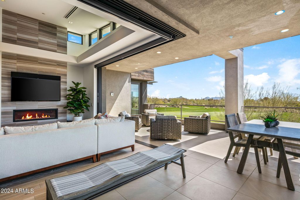 Image 39 of property listing at 37200 N Cave Creek Road 2124, Scottsdale, AZ 85262