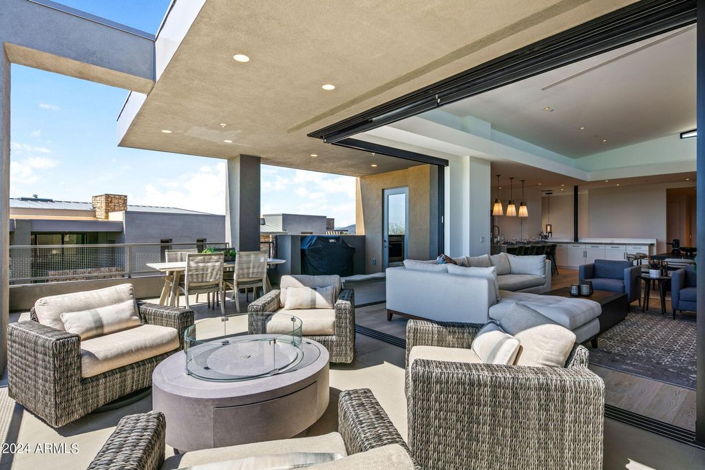 Image 41 of property listing at 37200 N Cave Creek Road 2124, Scottsdale, AZ 85262