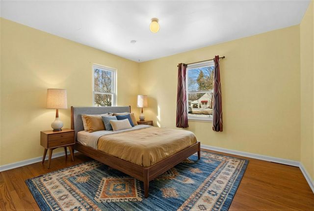 2030 Paddington Road, Kalamazoo, MI 49001