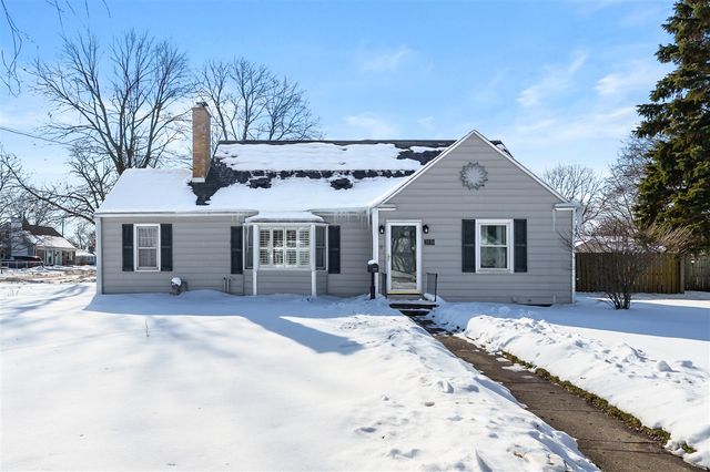 2030 Paddington Road, Kalamazoo, MI 49001