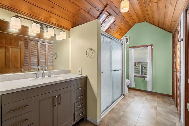 2030 Paddington Road, Kalamazoo, MI 49001