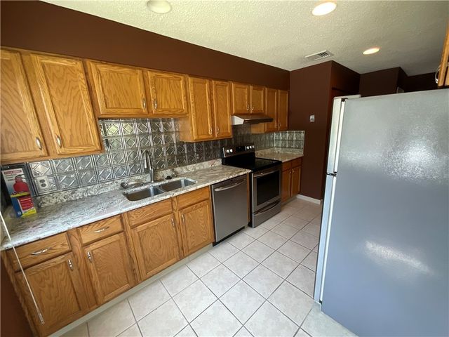 511 Child Street 101, Warren, RI 02885