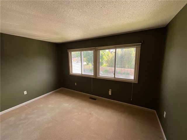 511 Child Street 101, Warren, RI 02885